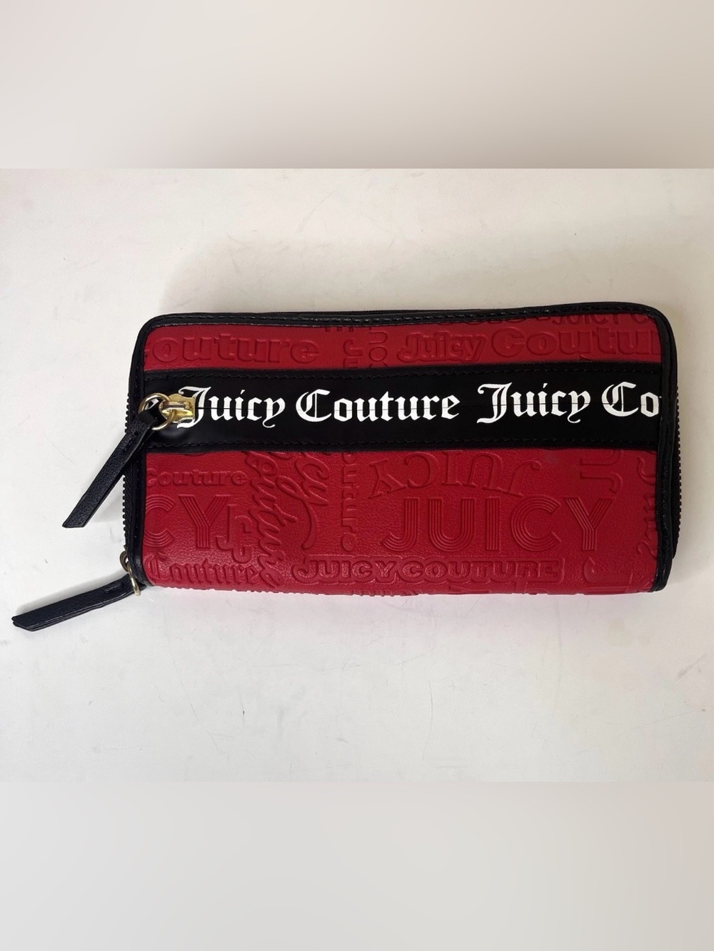 Juicy Couture Red Embossed Zip-Around Wallet with Black Logo Band NWOT